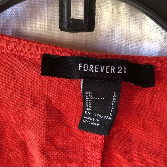 Forever 21 cropped wrap long sleeve top in red with orange undertones size L - Picture 3 of 6